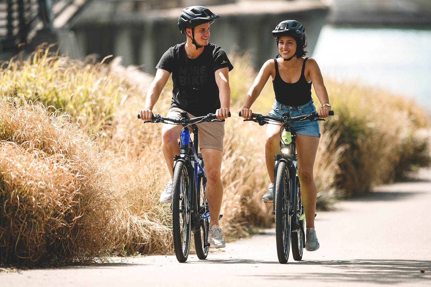 THINKING ABOUT AN E-BIKE? YOUR QUESTIONS ANSWERED BY OUR EXPERTS